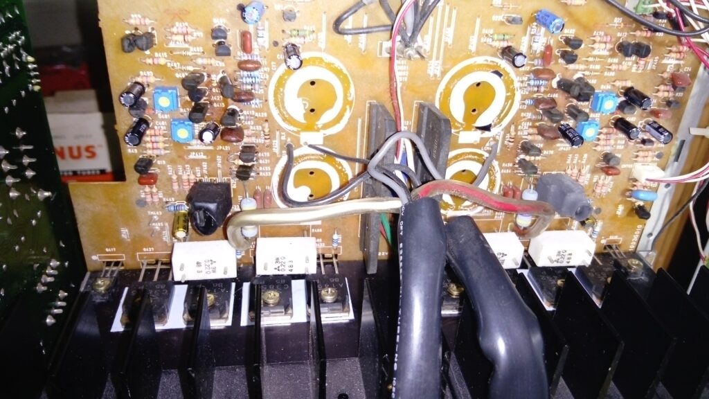 Harman Kardon HK680 renowacja