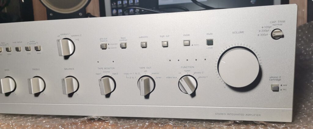 Harman Kardon PM665 front